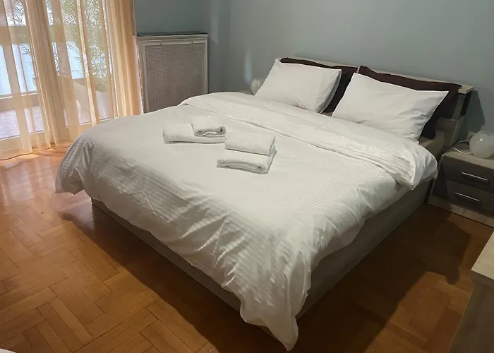 דירה Modern *